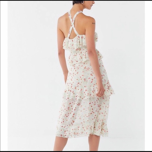 UO Sacramento Tiered Ruffle Cross-Back Midi Dress - Picture 3 of 4